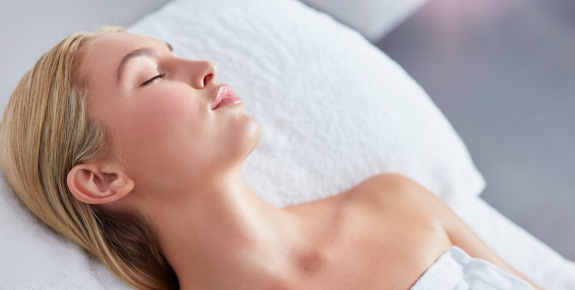 Is Hydrofacial worth it – image woman getting a hydrofacial treatment at kent laser